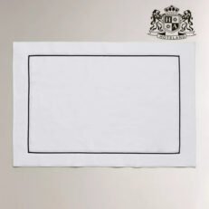 ESPRIT ΛΕΥΚΟ δικλωνα ανεξιτηλα πατακια 850gsm (Διασταση 50 x 75) με κεντημενη ΜΑΥΡΗ πλακε μπορντουρα