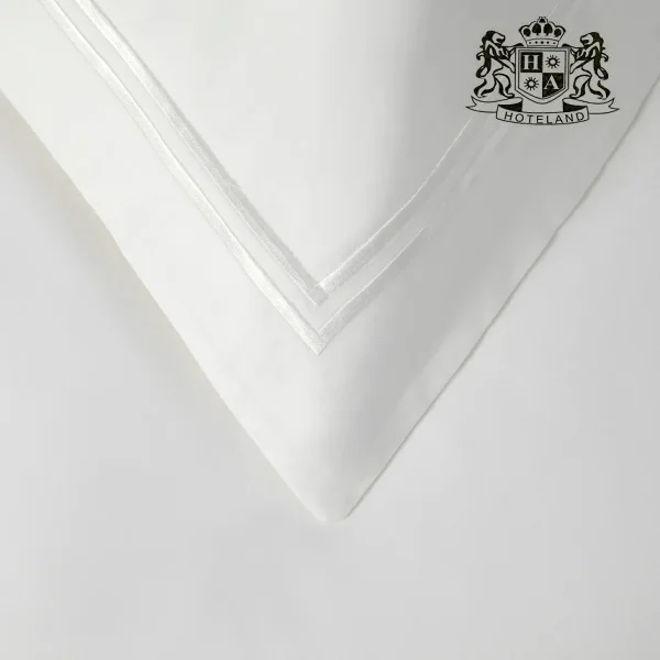 ΚΟΡΥΦΑΙΑ ΠΟΙΟΤΗΤΑ-ΠΛΑΚΕ ΣΕΙΡΑ-ΣΕΝΤΟΝΙ ΥΠΕΡΔΙΠΛΟ (Πανωσεντονο Με Λευκο Διπλο Πλακε Κεντημα) (2,60 x 2,90cm) ΒΑΜΒΑΚΟΣΑΤΕΝ MYKONOS 100% BAMBAKI TC-400 ΚΛΩΣΤΕΣ ROYAL SHINE