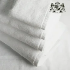 ΛΕΥΚΕΣ ΑΠΟΧΡΩΣΕΙΣ